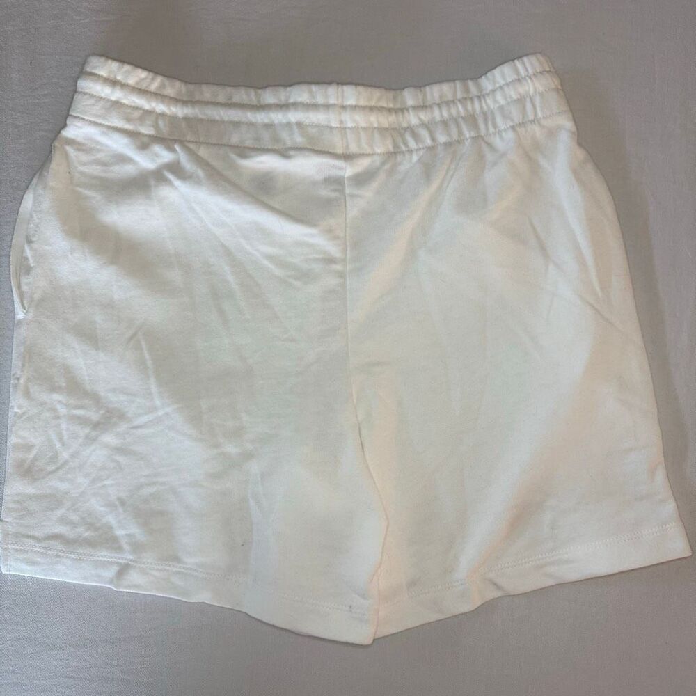 Danskin Shorts Women’s Medium White Knit | Elastic Waist Drawstring Pockets - Picture 2 of 9